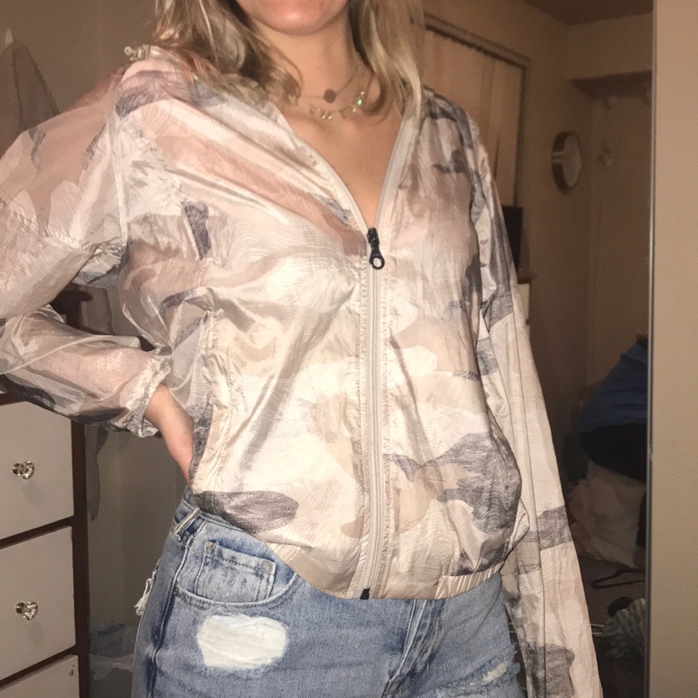 Camo Windbreaker Women’s